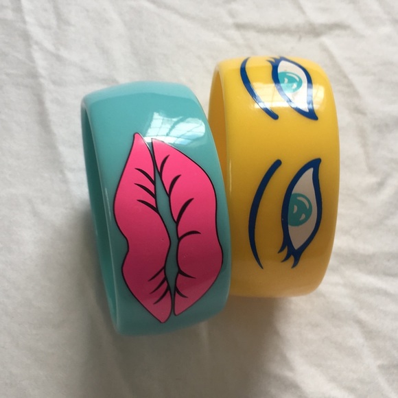 π₯ VINTAGE Bright Eye & Hot Pink Lip Bangles π₯ - Picture 3 of 8